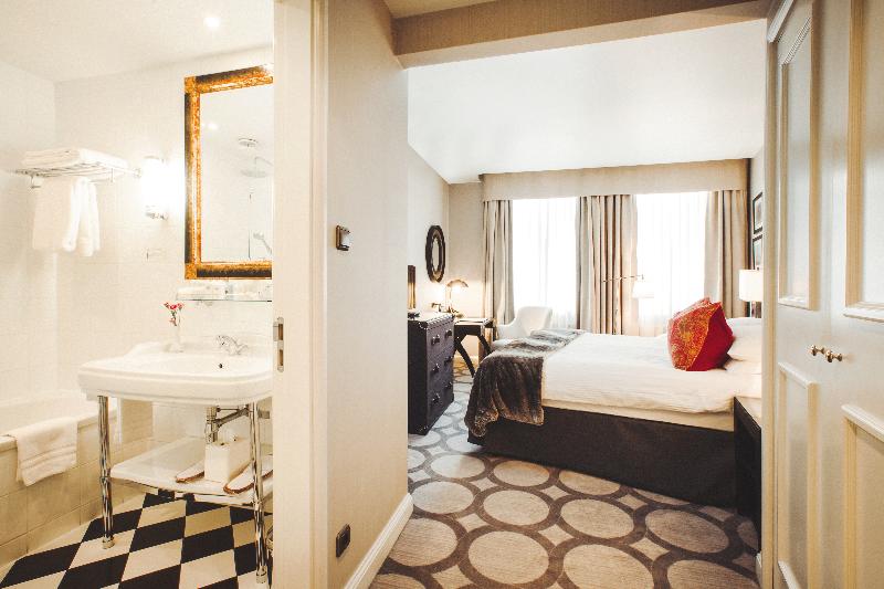 اتاق سوپریور, Grand Palace Hotel   The Leading Hotels Of The World