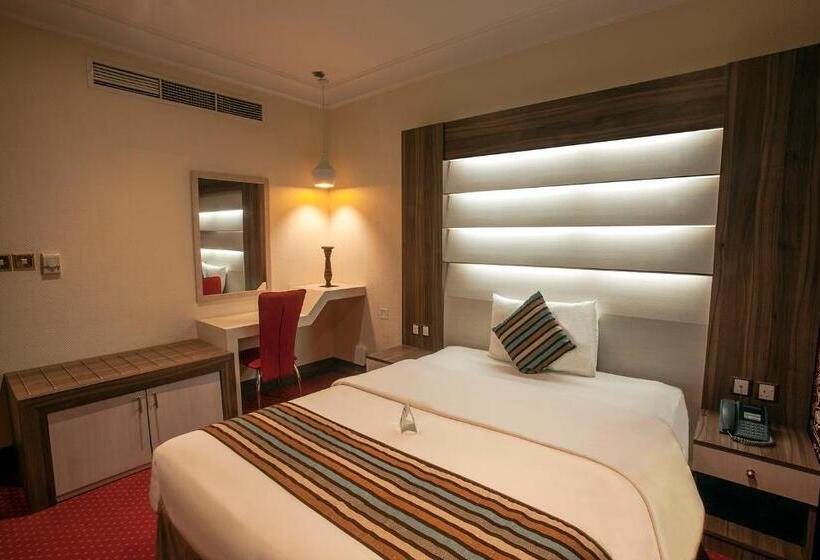 اتاق لوکس یک تخته, Haffa House