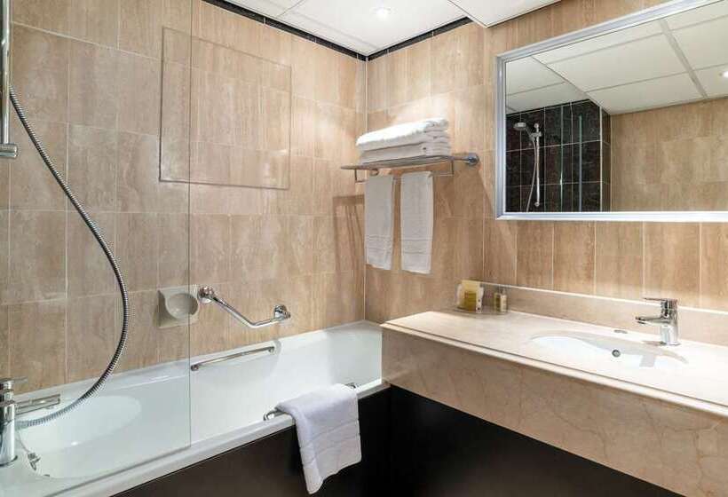 Номер Deluxe, Hilton London Paddington