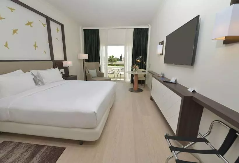 エクゼクティブルーム, Hilton Nicosia
