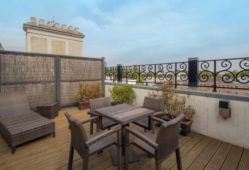 带大床的套房, Hilton London Paddington