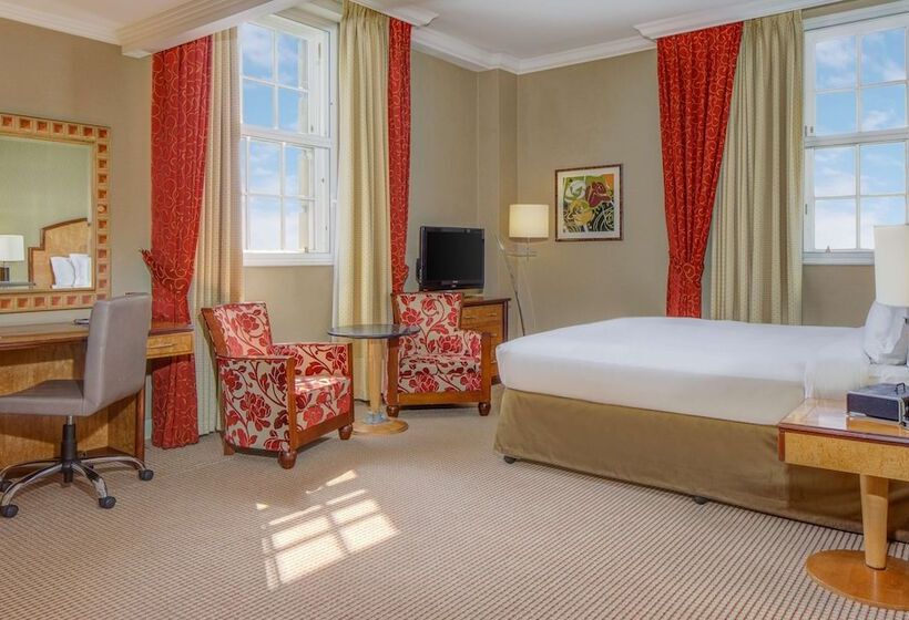 家庭间, Hilton London Paddington