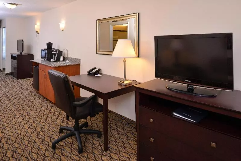 キングサイズベッドのジュニアスイート, Hilton London Paddington