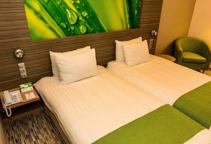スタンダードルーム, Holiday Inn Budapest Budaörs, An Ihg