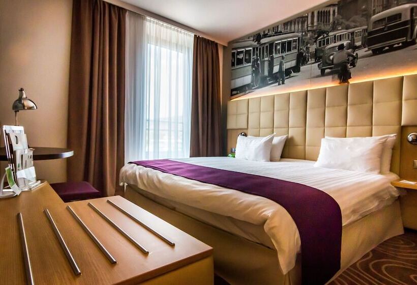 Люкс, Holiday Inn Budapest Budaörs, An Ihg