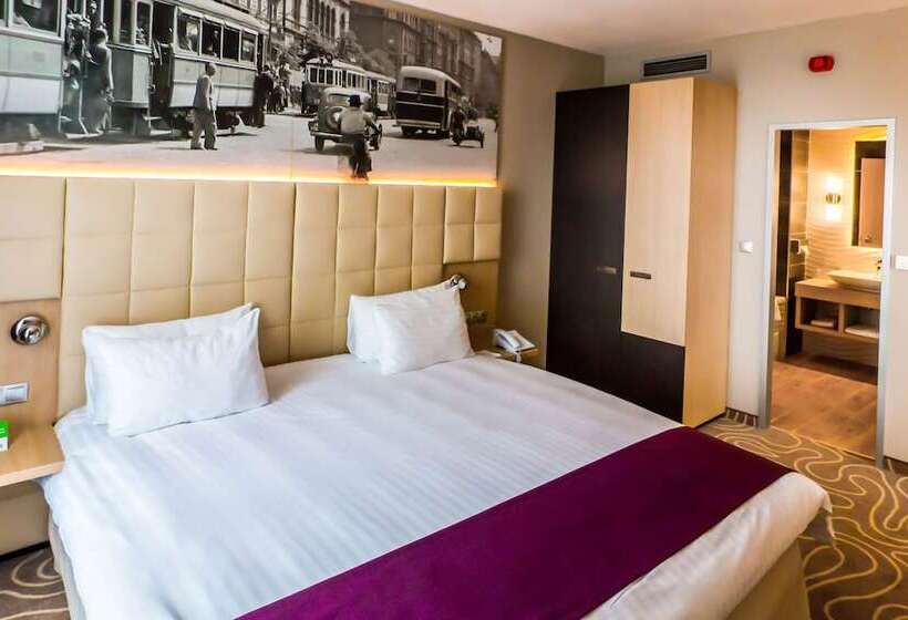 Люкс, Holiday Inn Budapest Budaörs, An Ihg