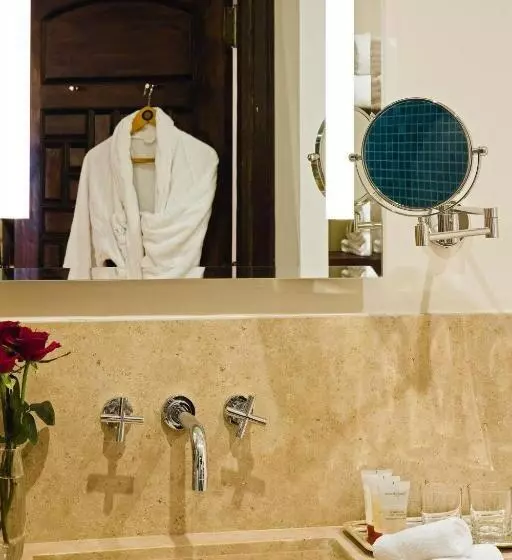 اتاق لوکس, Movenpick Resort Sharm El Sheikh