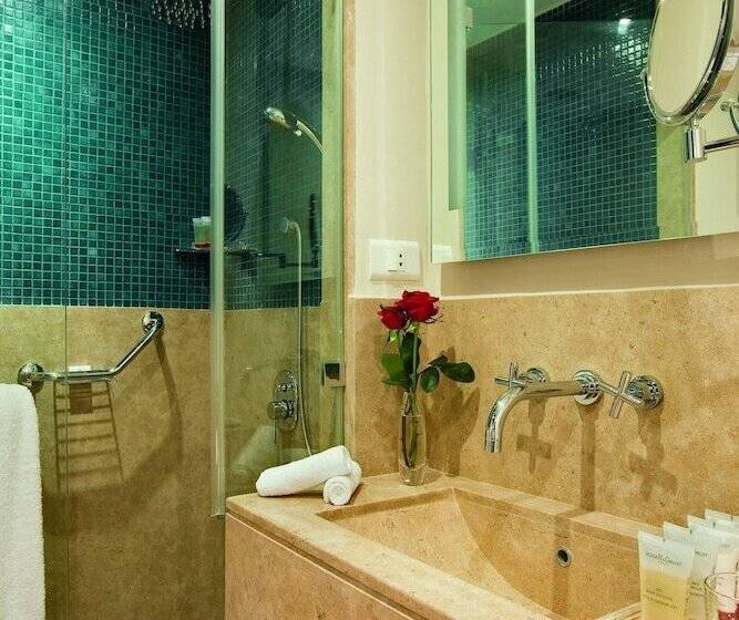 Номер Deluxe Вид на Море, Movenpick Resort Sharm El Sheikh