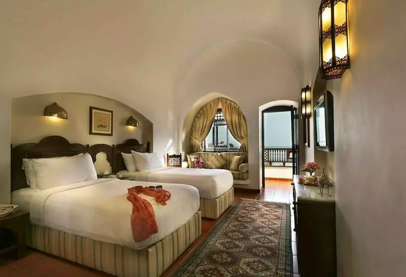 اتاق لوکس با چشمانداز دریا, Movenpick Resort Sharm El Sheikh