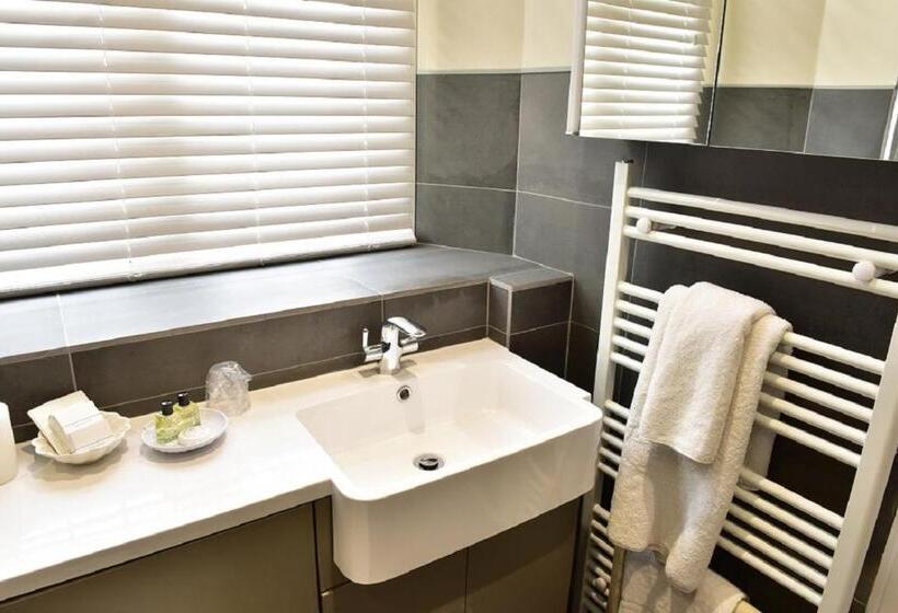 스탠다드 트리플 룸, Royal Oxford