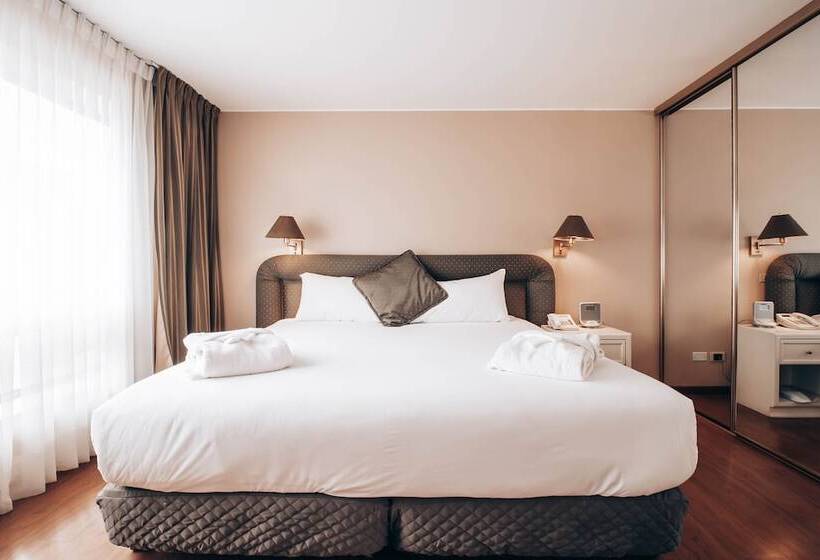 سوییت اجرایی, Suites Del Bosque