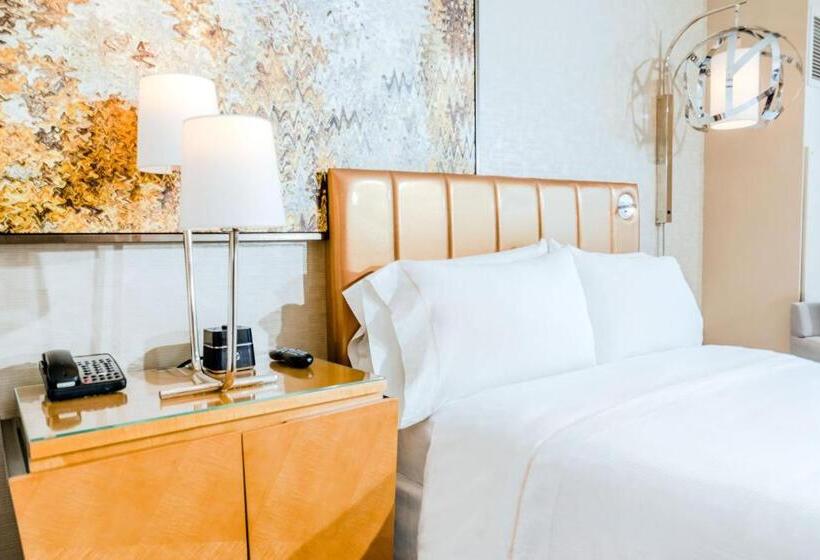 Номер Премиум Вид на Город, The Westin Las Vegas Hotel & Spa