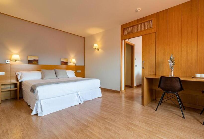 سوئیت با وان آب گرم, Viadero