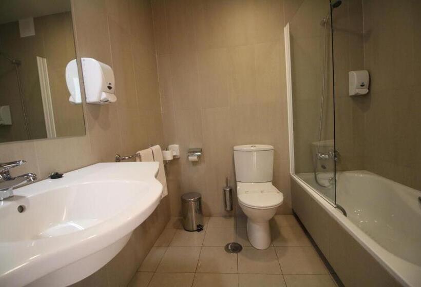 اتاق استاندارد با تراس, Viadero