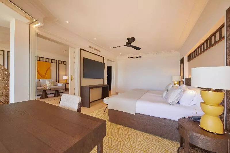 سوییت با چشم‌انداز دریا, Secrets Bahía Real Resort & Spa - Adults Only