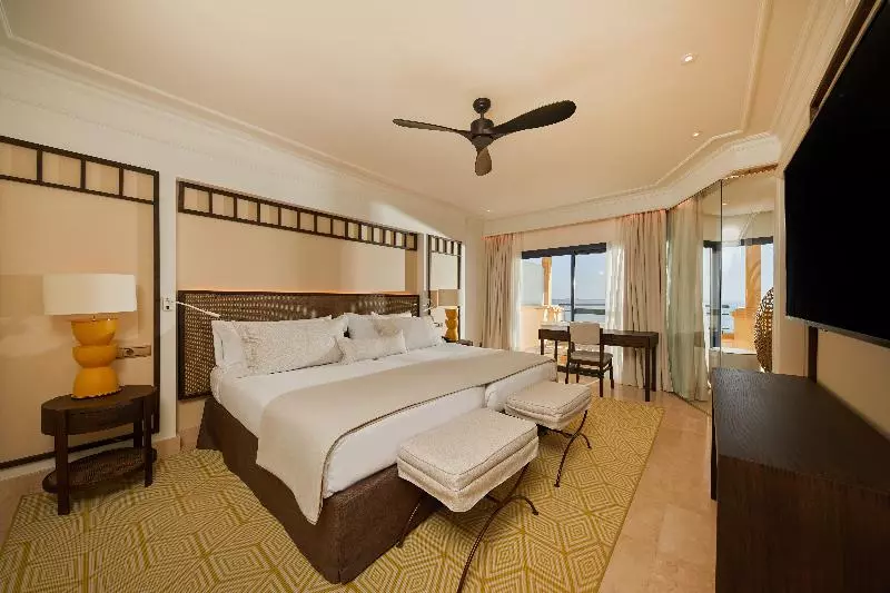 سوییت با چشم‌انداز دریا, Secrets Bahía Real Resort & Spa - Adults Only