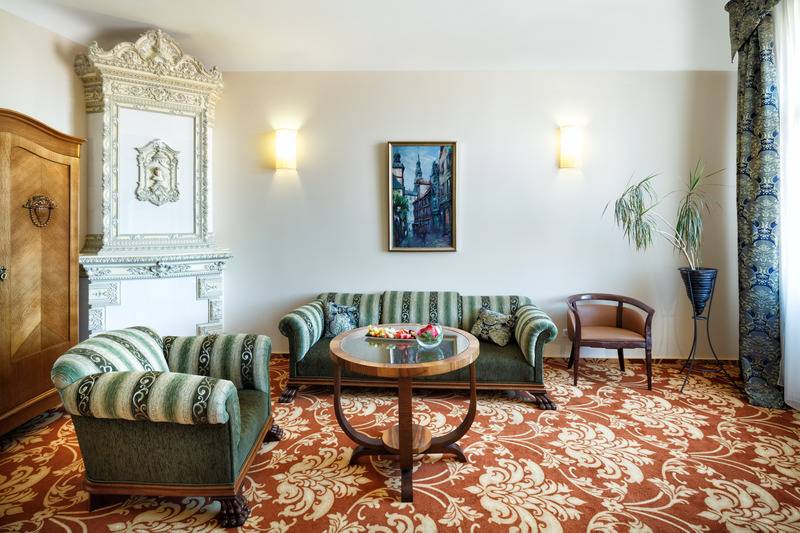 سوییت, City Hotel Teater