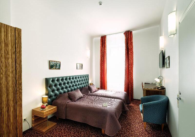 اتاق استاندارد, City Hotel Teater