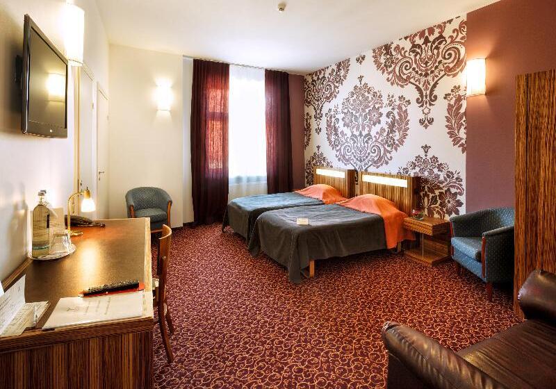 اتاق استاندارد, City Hotel Teater