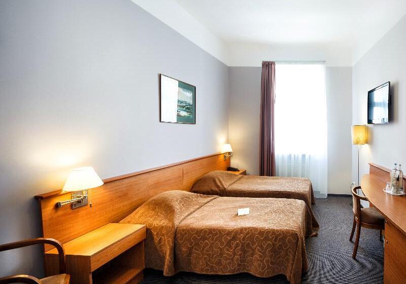 اتاق استاندارد, City Hotel Teater