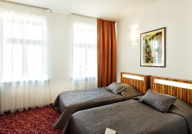 اتاق استاندارد, City Hotel Teater