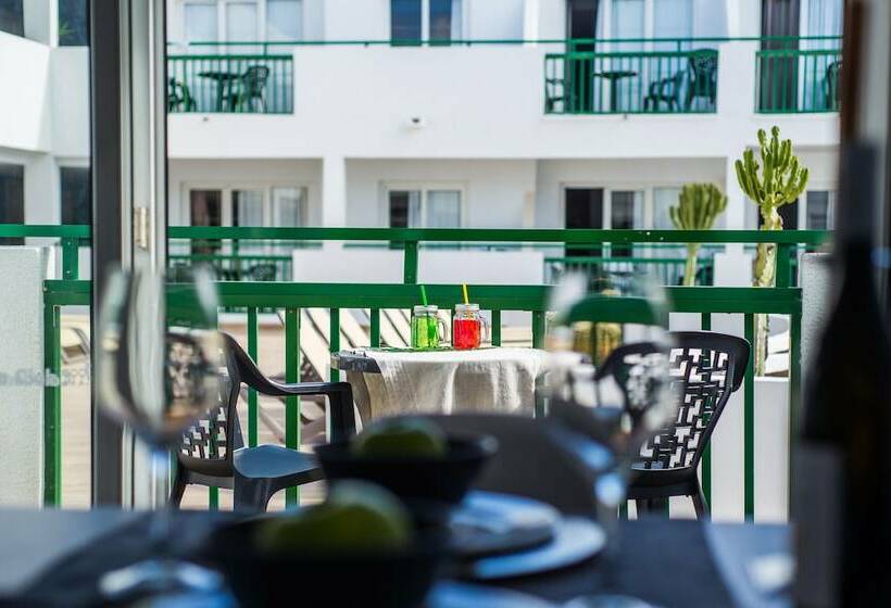 דירת חדר נוף לבריכה, Dunas Club Hotel & Apartamentos