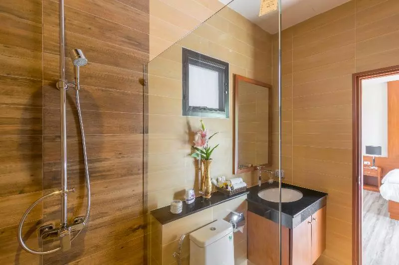 اتاق استاندارد با تخت بزرگ, Doubletree By Hilton Fresno Convention Center