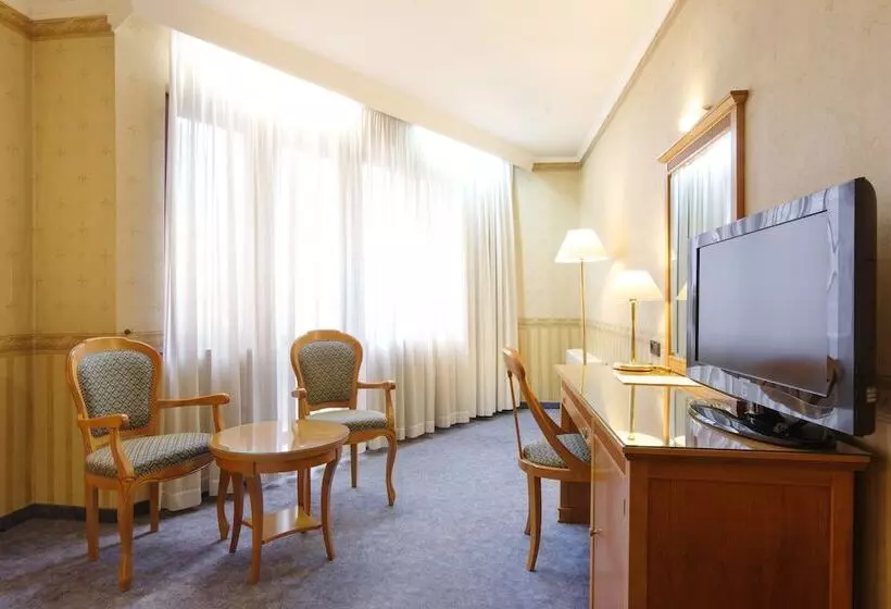 スタンダードルーム, Downtown   Top Location In The Heart Of Sofia City
