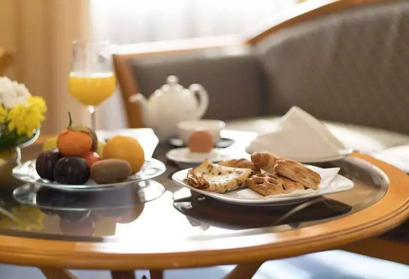 スイート, Downtown   Top Location In The Heart Of Sofia City