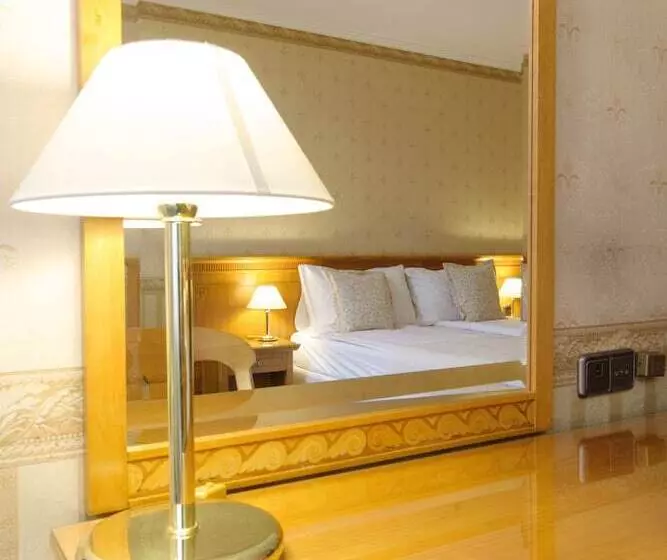 デラックスルーム, Downtown   Top Location In The Heart Of Sofia City