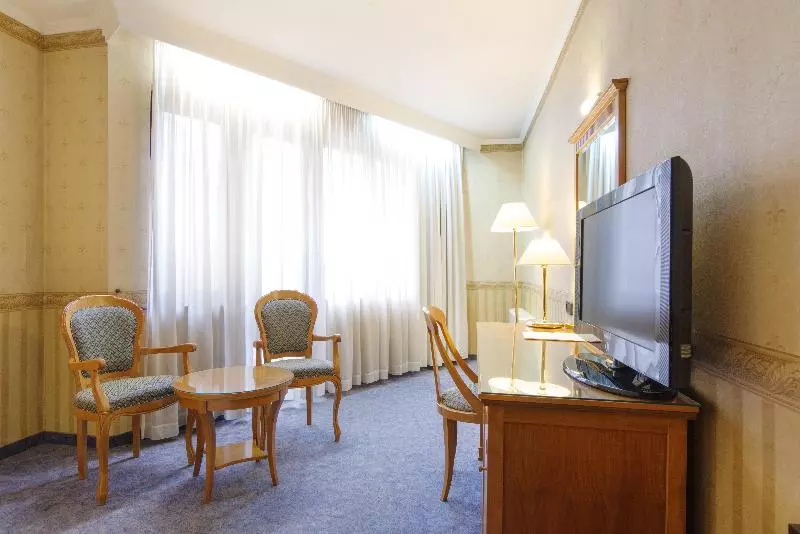 スタンダードルーム, Downtown   Top Location In The Heart Of Sofia City