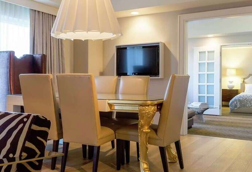 سوئیت پرزیدنت, Hilton Charlotte Airport