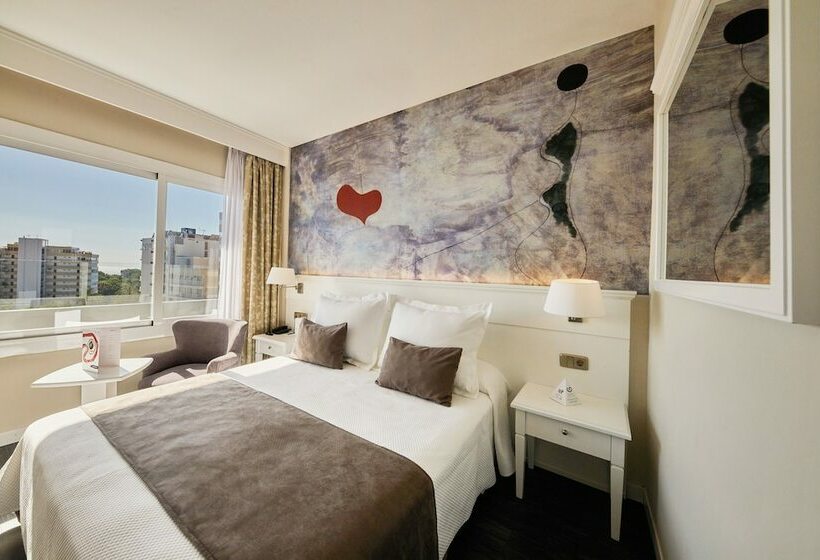 اتاق پرمیوم با چشم‌انداز دریا, Joan Miro Museum