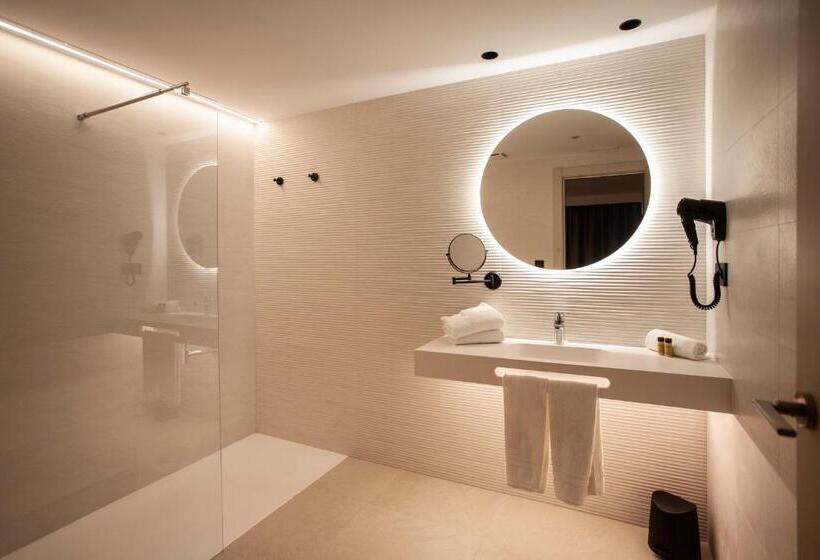 プレミアムルーム, Primavera Park 4* Sup