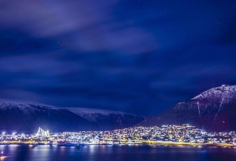 带海景的标准房, Radisson Blu Hotel Tromsø