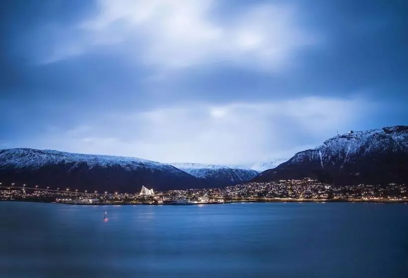 اتاق پرمیوم با چشمانداز دریا, Radisson Blu Hotel Tromsø