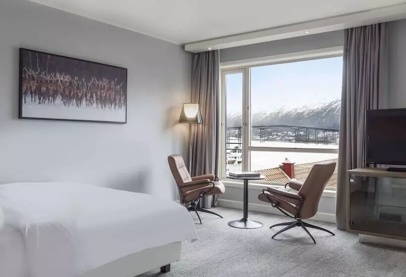 اتاق پرمیوم با چشمانداز دریا, Radisson Blu Hotel Tromsø