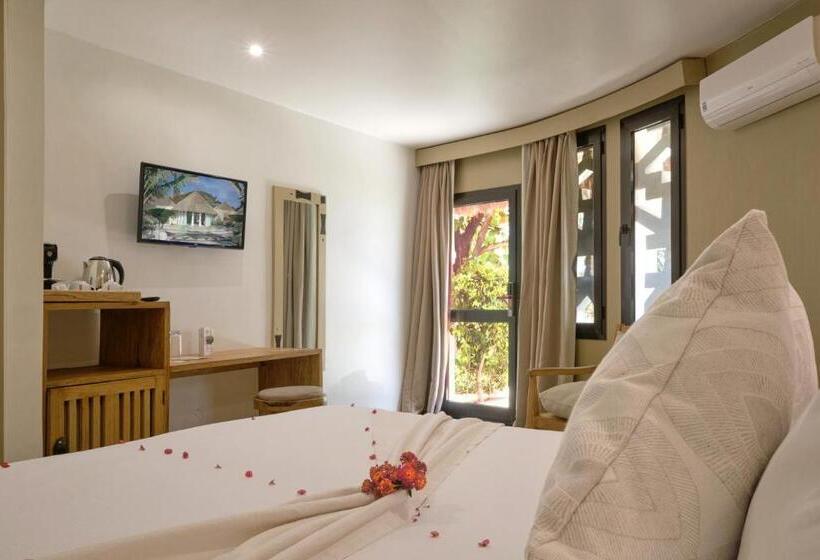 豪华单人间, Royam