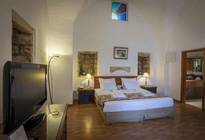 スタンダードルーム, Ruth Safed By Dan Hotels