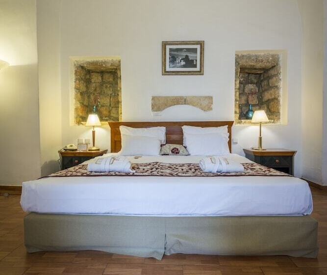 スタンダードルーム, Ruth Safed By Dan Hotels