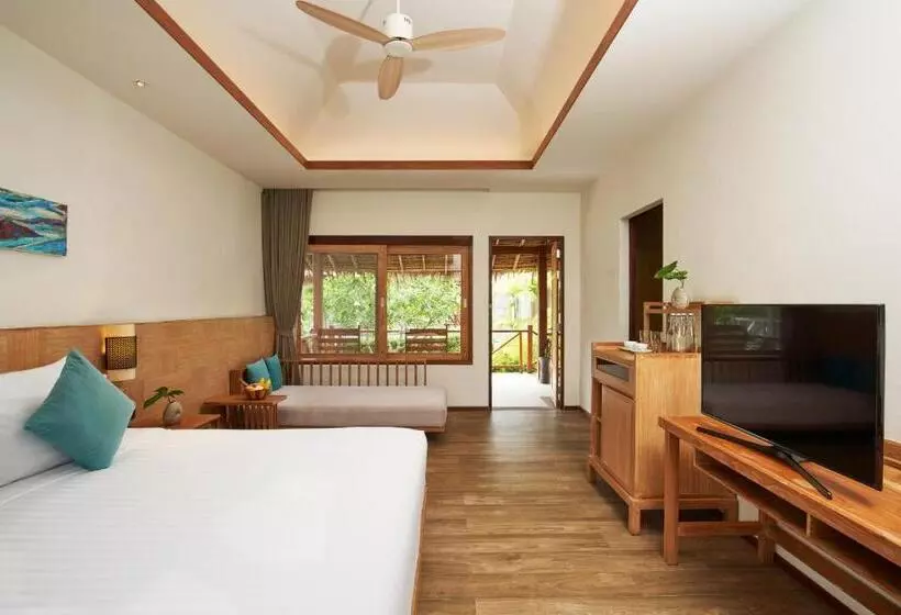 デラックスバンガロー, Saii Phi Phi Island Village