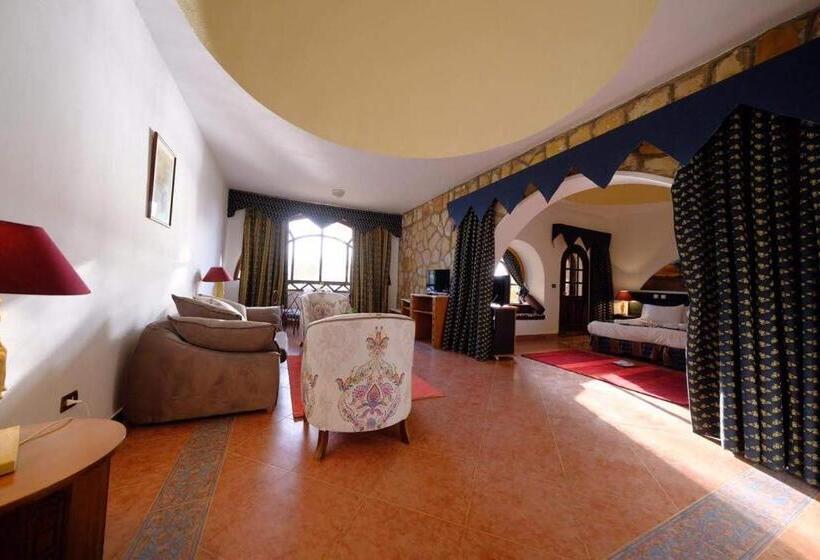 סוויטה נשיאותית, Seti Abu Simbel Lake Resort