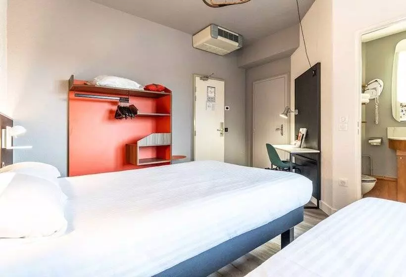 コンフォートトリプルルーム, The Originals City, Hôtel Le Berry, Bourges