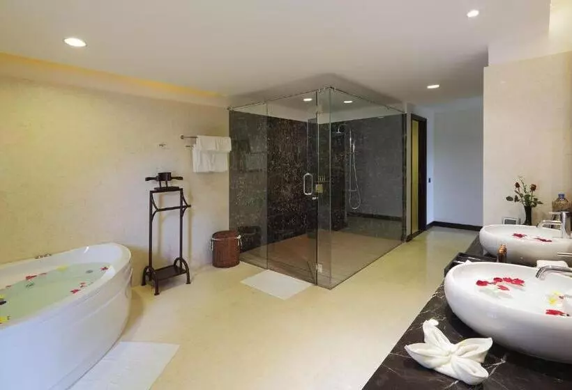 デラックスルーム, Victoria Phan Thiet Beach Resort & Spa