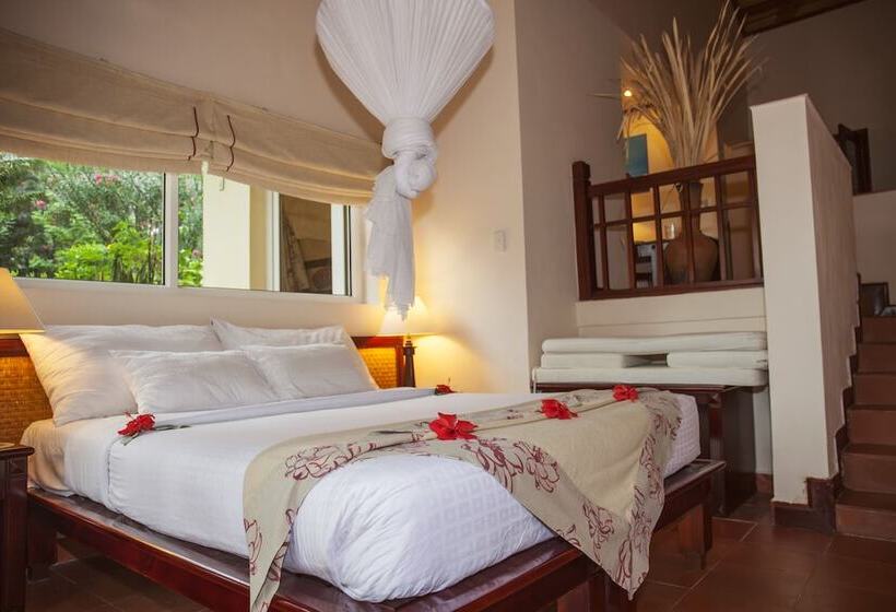 بنگله خانوادگی, Victoria Phan Thiet Beach Resort & Spa