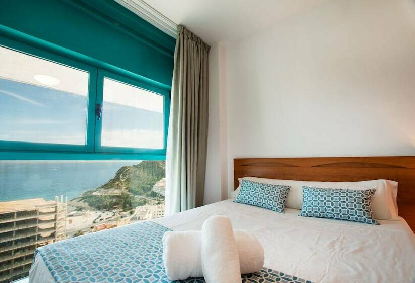 غرفة دور أخير, Magic Atrium Beach