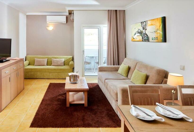 סוויטה, Santa Eulalia Hotel & Spa