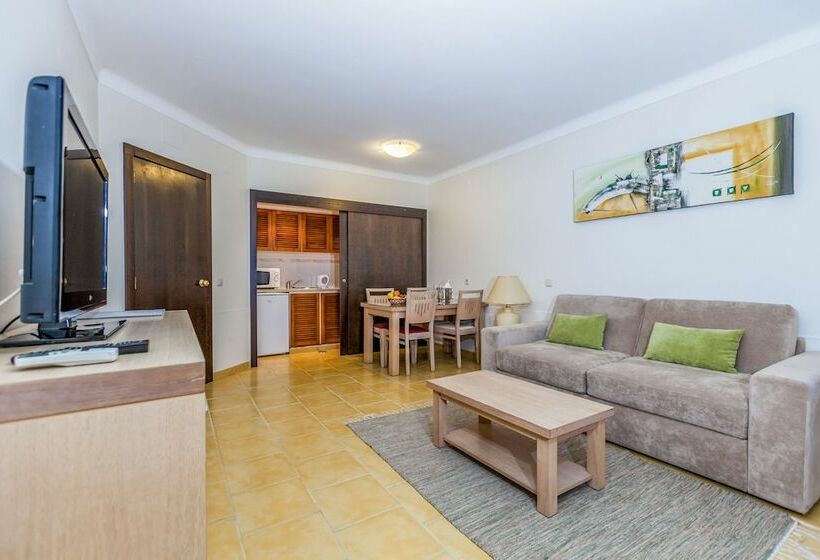 스위트, Santa Eulalia Hotel & Spa