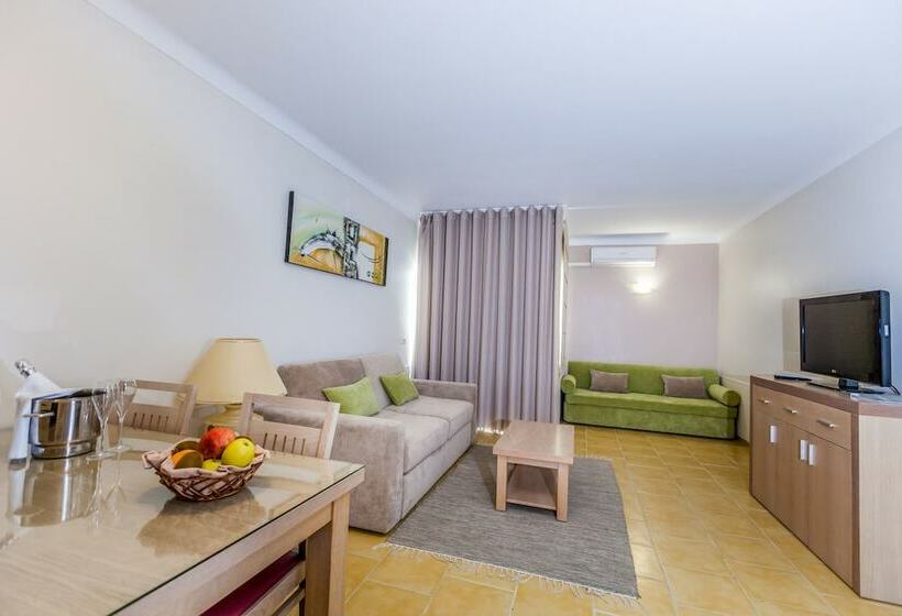 סוויטה, Santa Eulalia Hotel & Spa