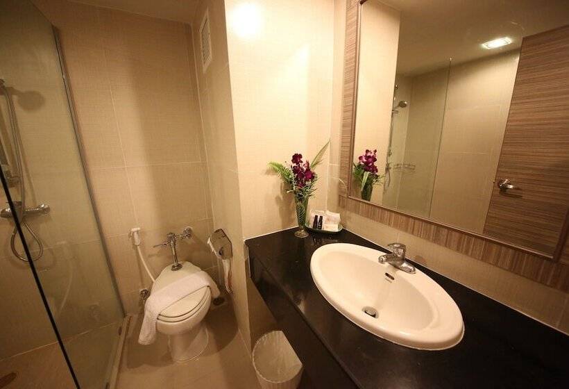Номер Superior Вид на Бассейн, The Green Park Resort